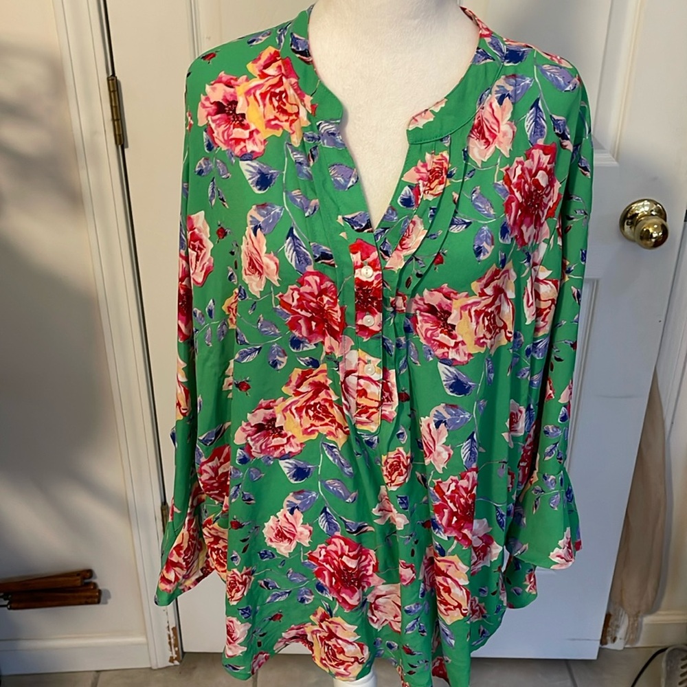 THE PIONEER WOMEN POPOVER TOP NWT SIZE 3XL 22